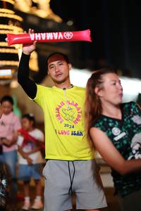 BIB: 
                            <button type="button" onclick="openModal(23373260)" class="btn btn-primary btn-sm float-right btn-popup" data-toggle="modal" data-target=".modal-high-quality">
                        <i class="fas fa-shopping-cart"></i> Add to Cart
                    </button>
                                            <button type="button" onclick="isThisMe(23373260, true)" class="btn btn-success btn-sm float-right btn-popup btn-isme hidden" data-toggle="tooltip" data-placement="bottom" title="นี่คือรูปของคุณใช่ไหม คลิกที่นี่เพื่อเอาเข้าอัลบั้ม">
                        <i class="fas fa-plus"></i> Add to album
                    </button>
                    <button type="button" onclick="isThisMe(23373260, false)" class="btn btn-warning btn-sm float-right btn-popup btn-isnotme hidden">
                        <i class="fas fa-ban"></i> Remove from album
                    </button>